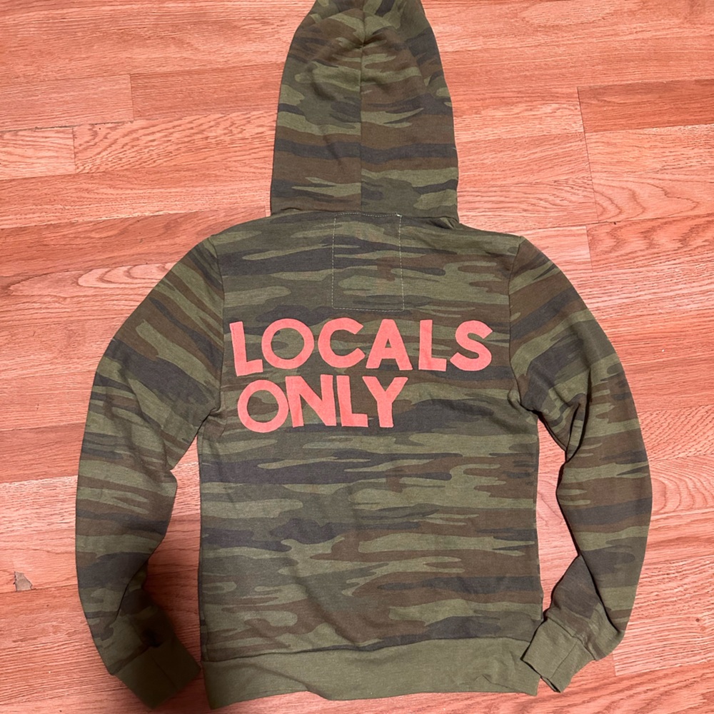 Aviator nation camo hoodie